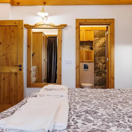 Villa Letizia & Raphael W Sauna Near Pirin Golf Bansko