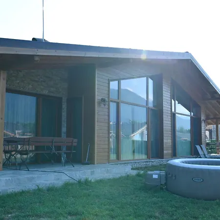 Letizia With Jacuzzi Near The Pirin Golf Bansko